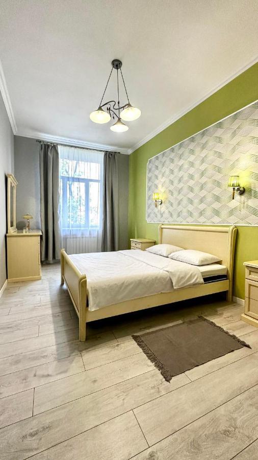 Comfortable One Beds With Nice View For Independent Sqr キエフ エクステリア 写真